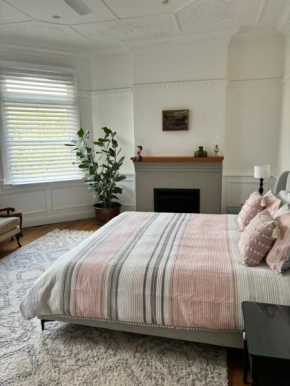 Marrickville Unique and Fresh Renovated Apartment Sydney
